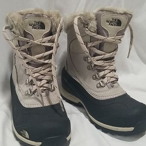 North Face Chilkat Boots